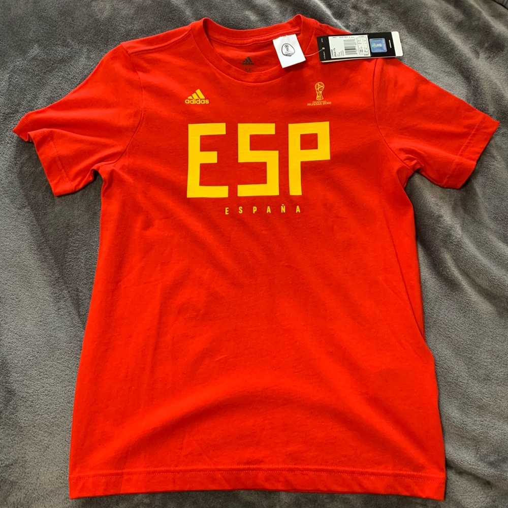 Adidas tee